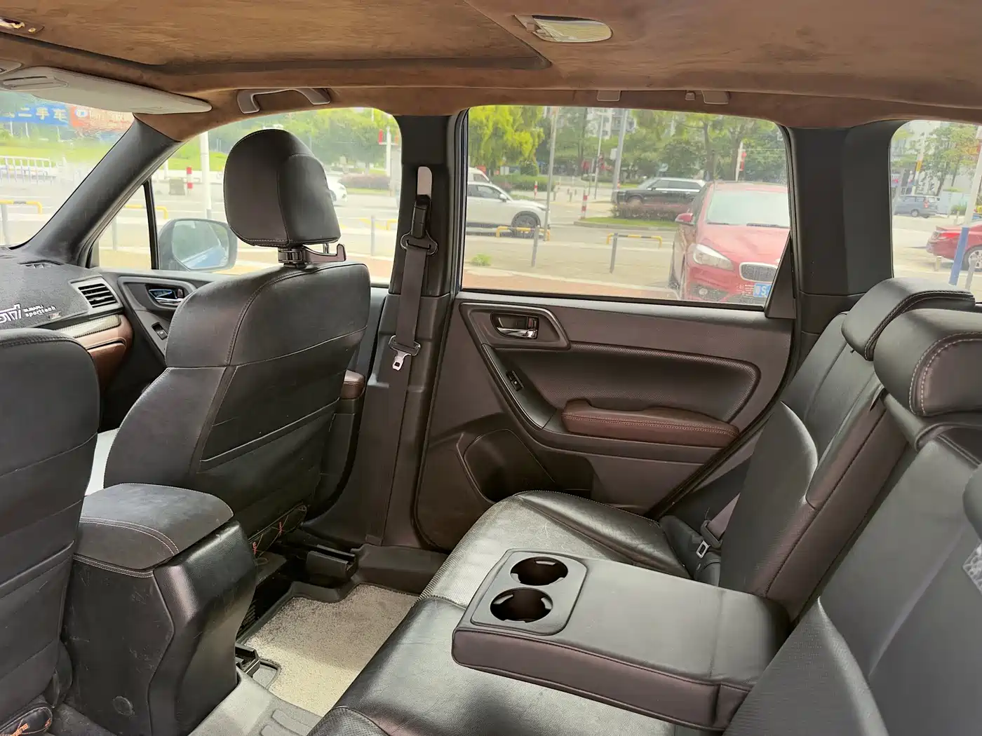 Subaru Forester 2014 2.5i Automatic Elite Edition фото 16