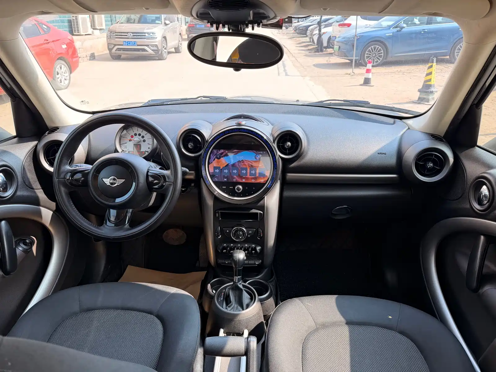 صورة 13 - MINI COUNTRYMAN