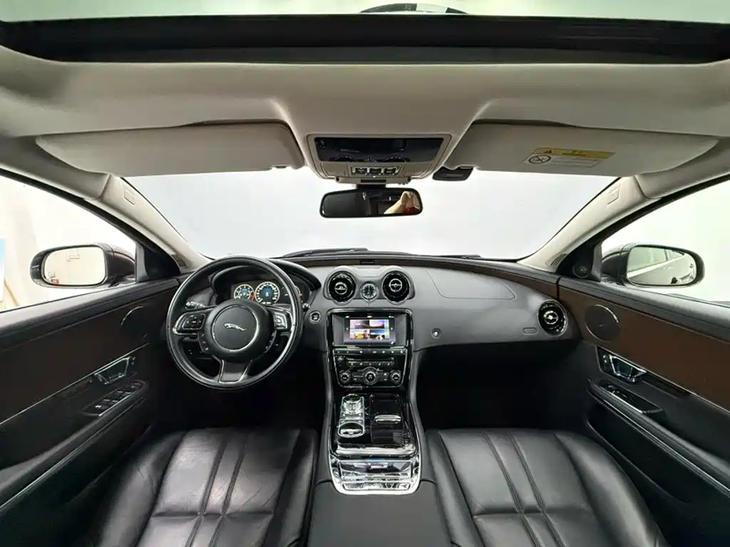 Jaguar XJ 2017 2016 XJL 3.0 SC 2WD Elegance Business Edition