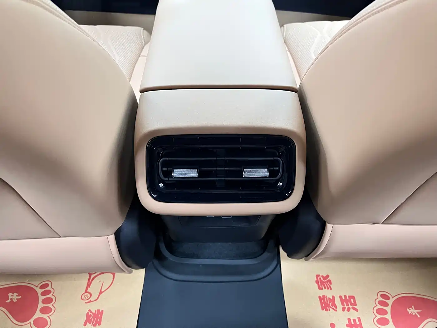 Geely Galaxy Galaxy A7 2025 EM-i фото 18
