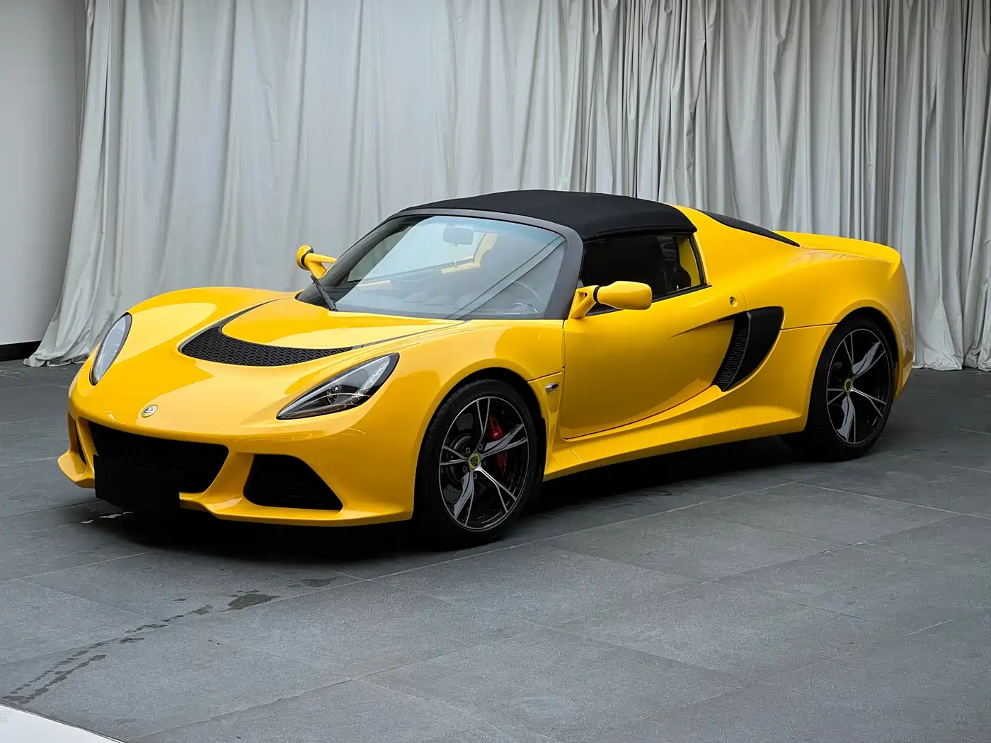 Lotus Cars Exige 2015 3.5T S Hardtop фото 3
