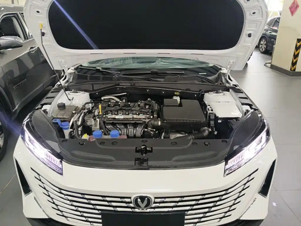 Changan Eado PHEV 2026 2025 Smart New Blue Whale 145KM Battleship Edition