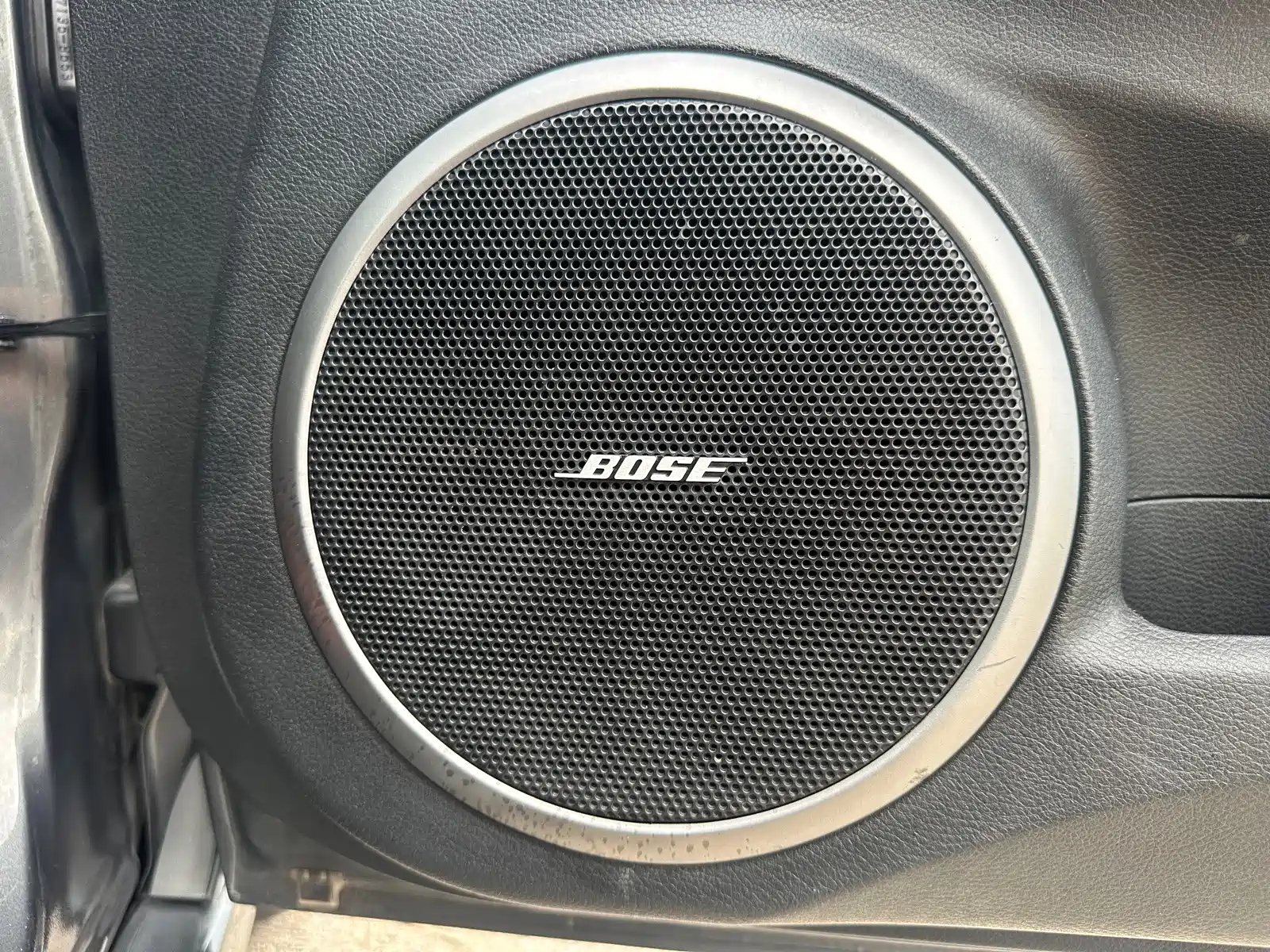 Фото 19 - Mazda Ruiyi