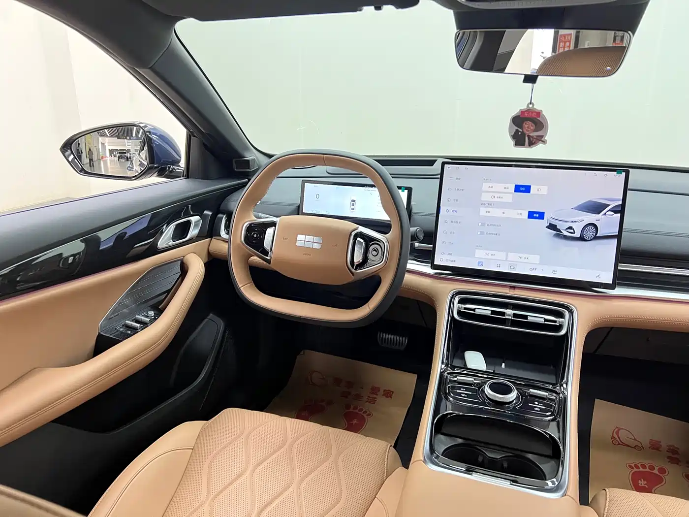 Geely Galaxy Galaxy A7 2025 EM-i фото 21