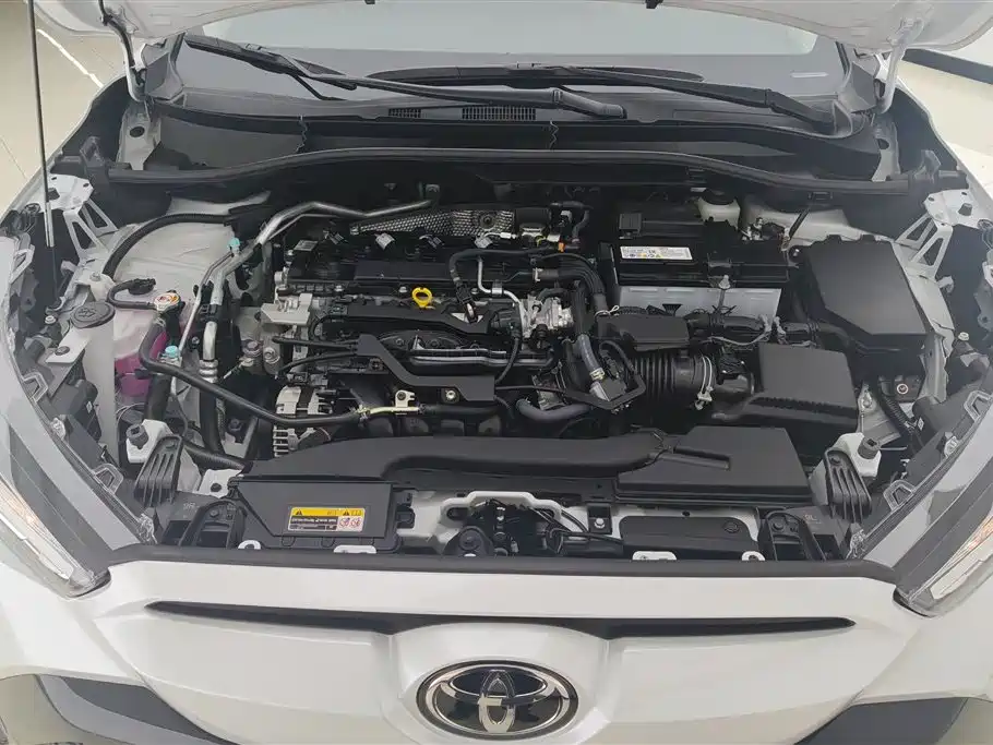 Toyota Frontlander 2024 2.0L CVT Leading Plus Edition фото 10