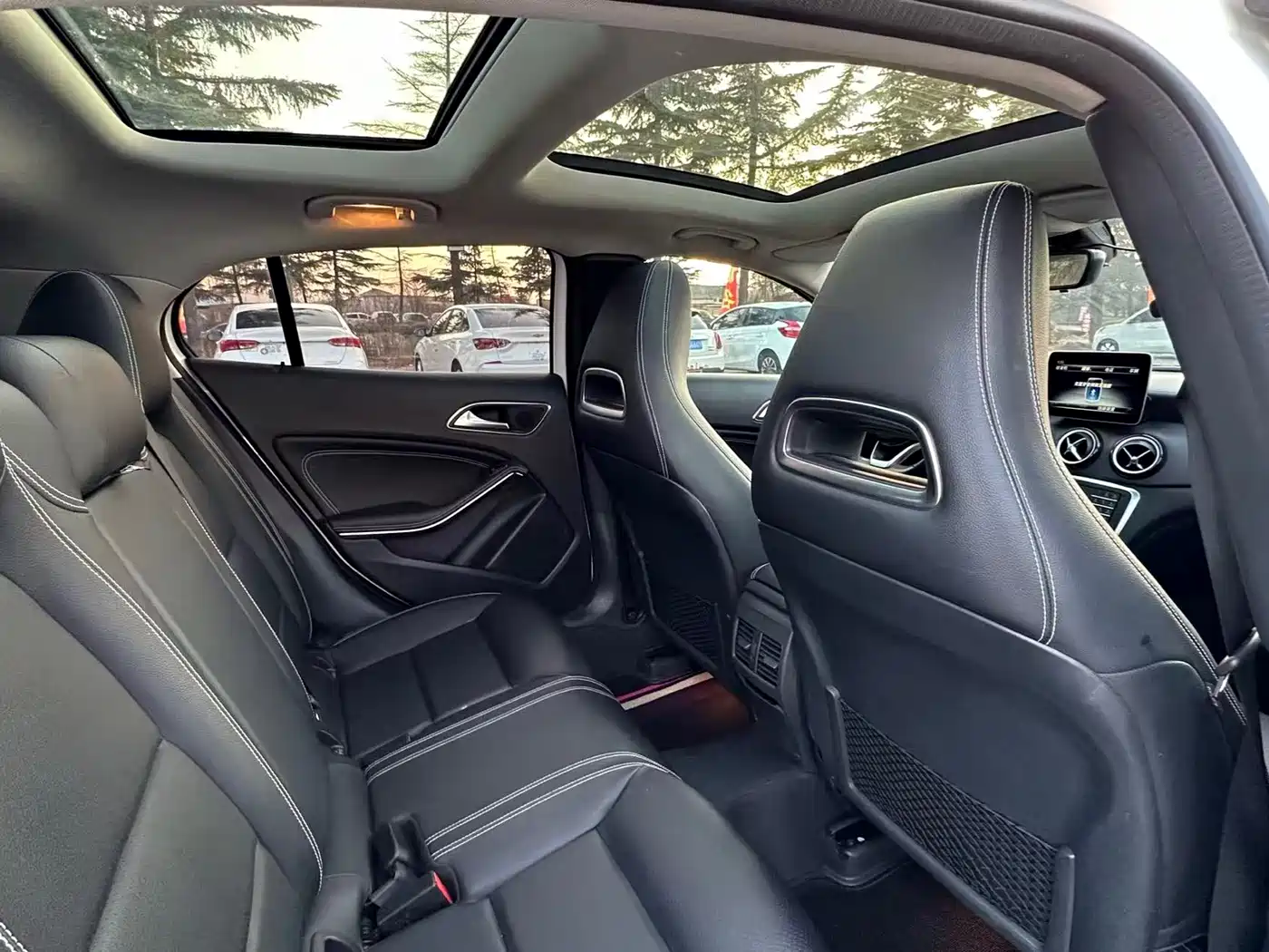 Mercedes-Benz GLA 2019 GLA 200 Fashion фото 7