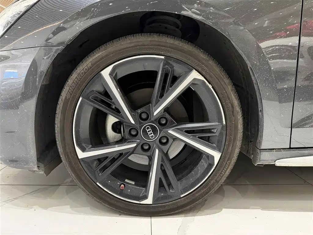 Audi A3 2023 Facelift Sportback 35 TFSI Fashion Sport фото 18