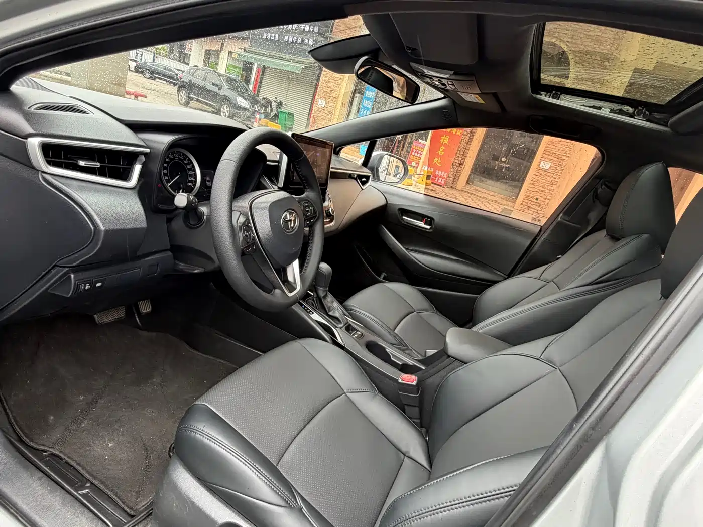 Toyota Levin 2021 185T CVT Luxury Edition фото 7