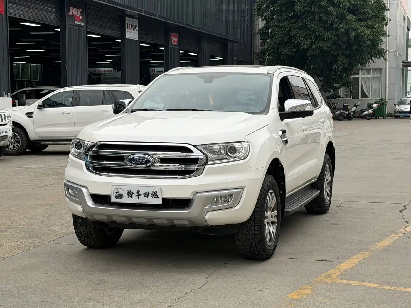 Ford Everest 2017 2017 2.0T Gasoline Automatic 4WD Luxury Edition 7-Seater