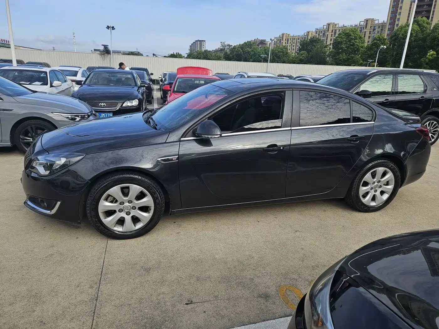 Buick Regal 2015 1.6T Leading Tech Edition фото 4
