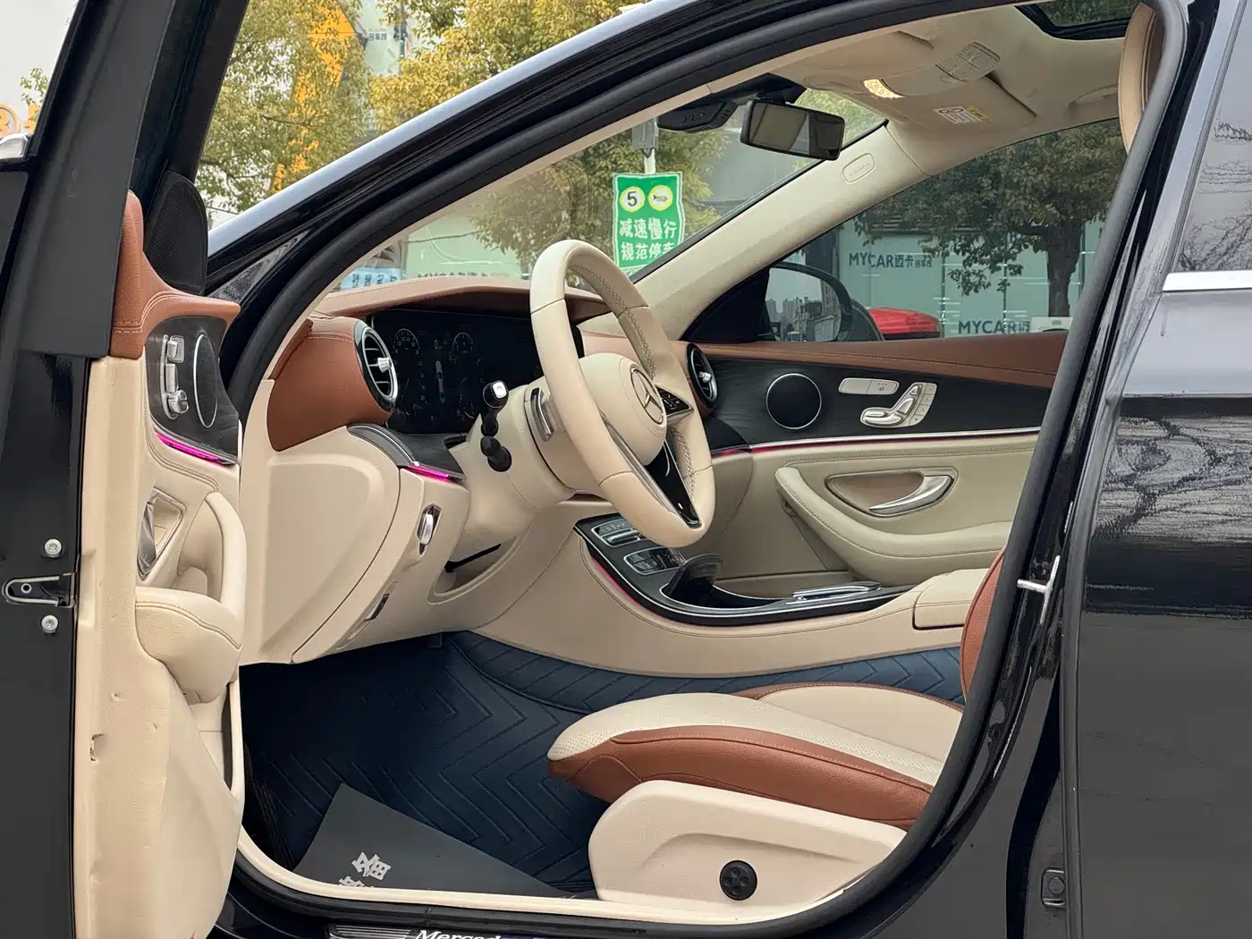 Mercedes-Benz E-Class 2022 E 300 L Fashion фото 7