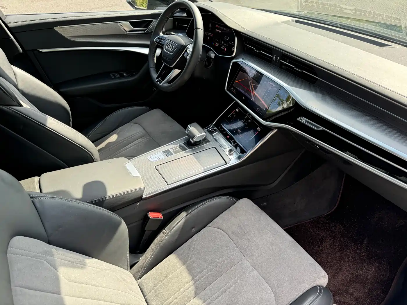 Audi A6L 2024 45 TFSI Premium Elegance фото 11