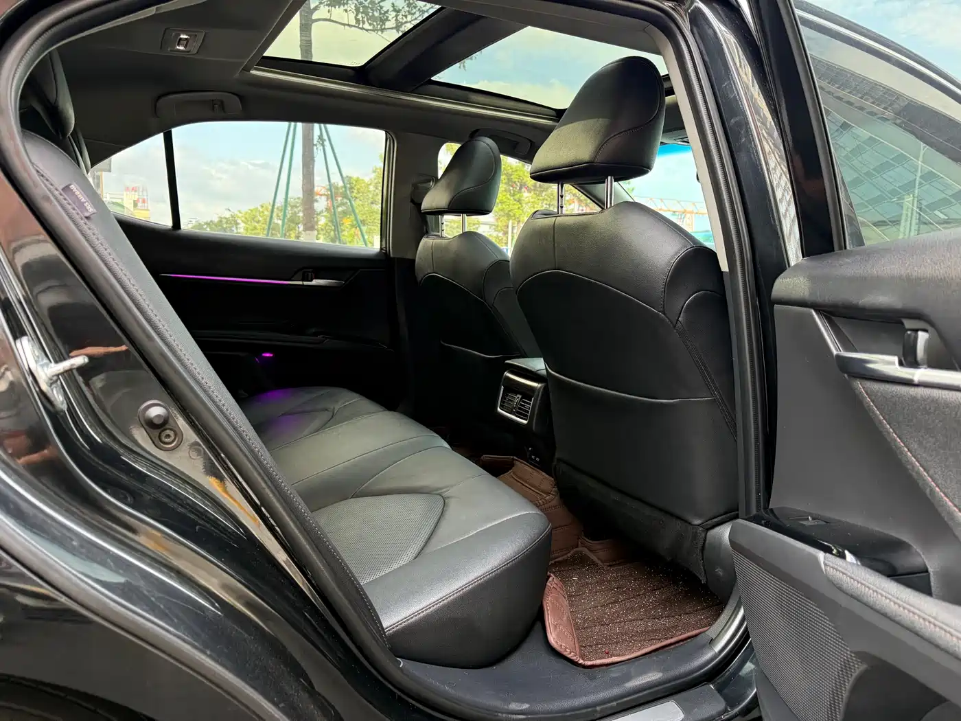 Toyota Camry 2021 2.5G Luxury Edition фото 11