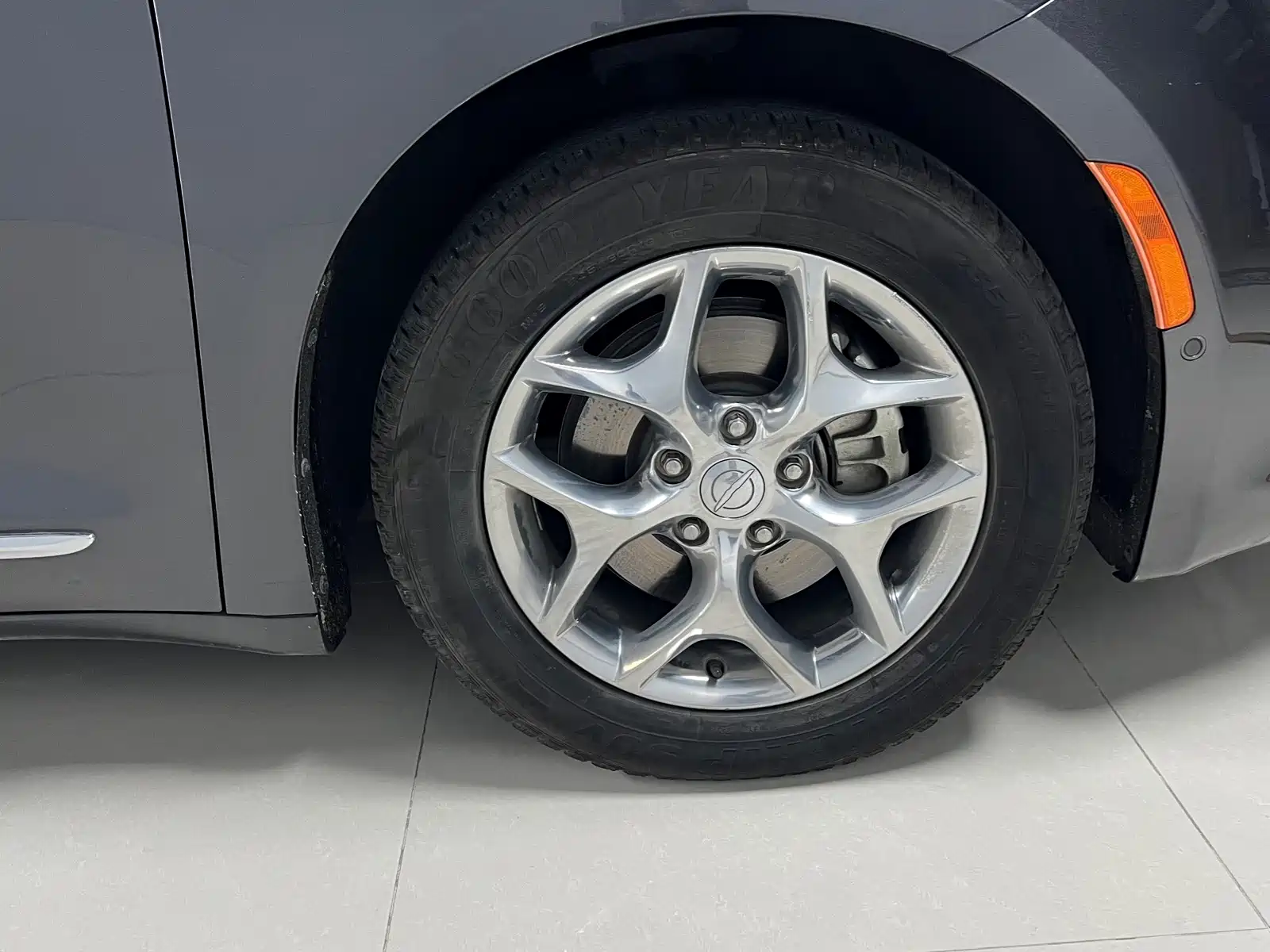 Фото 10 - Chrysler Pacifica
