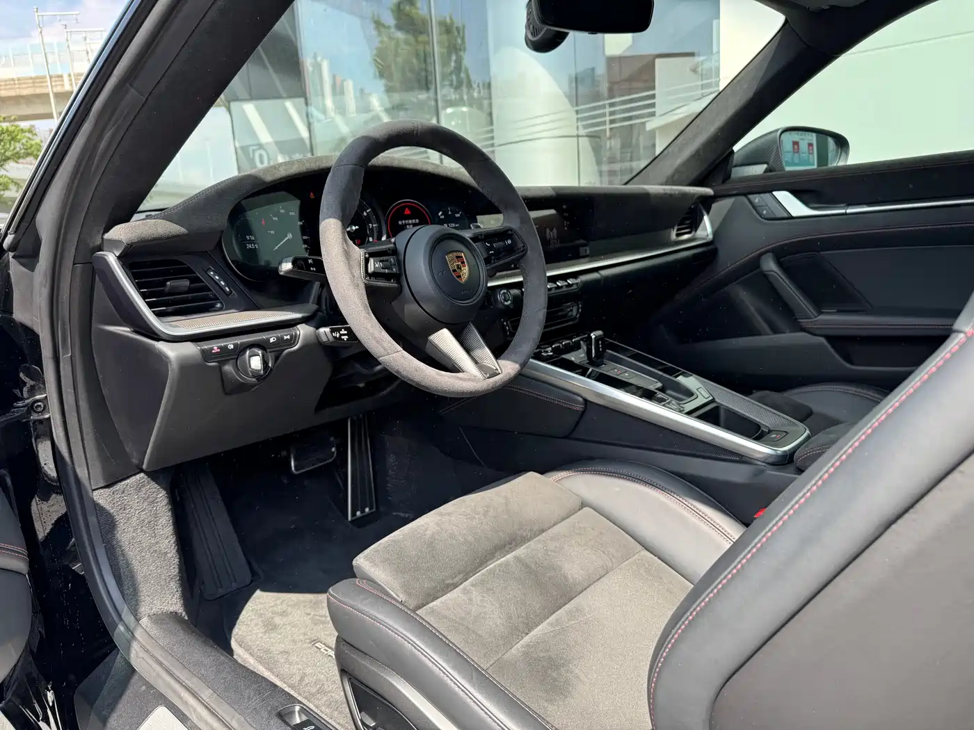 Porsche 911 2023 Carrera 3.0T фото 22