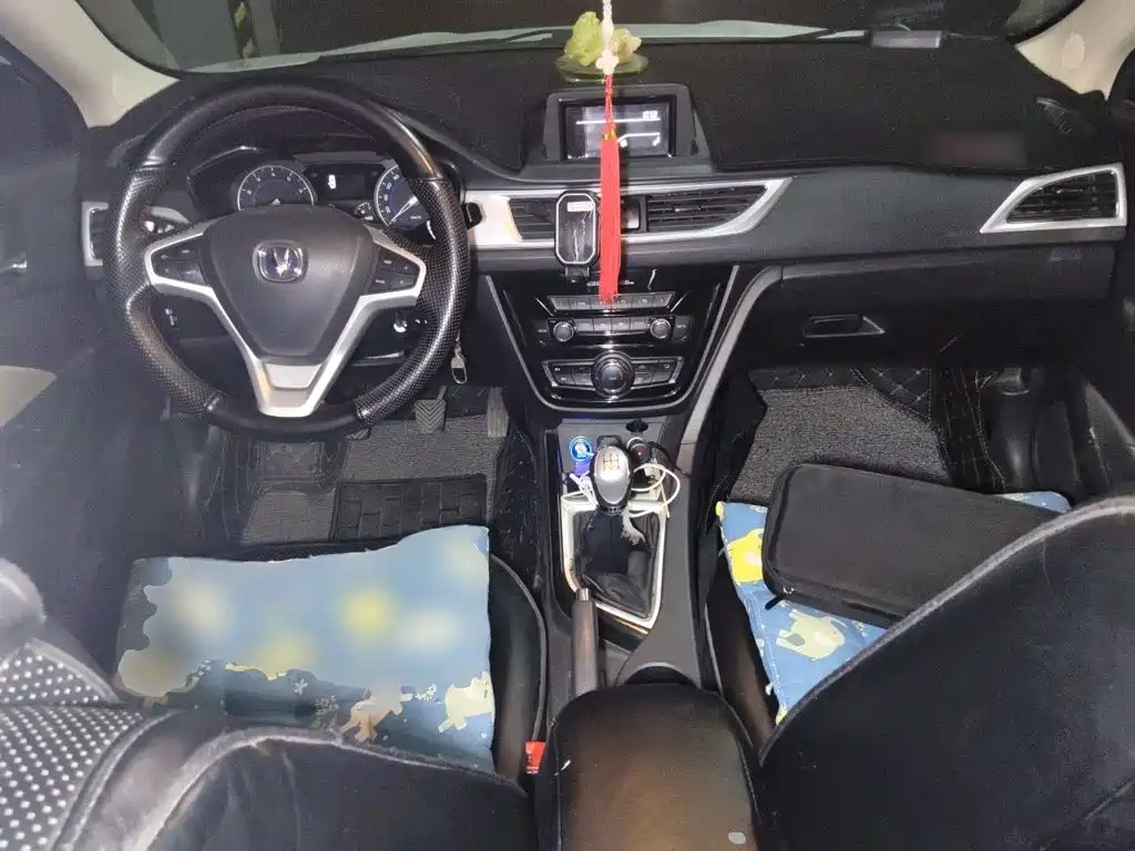 Changan Yuexiang V7 2017 2016 1.6L Manual Le Shang (China IV)
