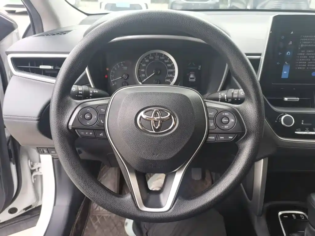 Toyota Frontlander 2022 2022 2.0L CVT Luxury PLUS Edition