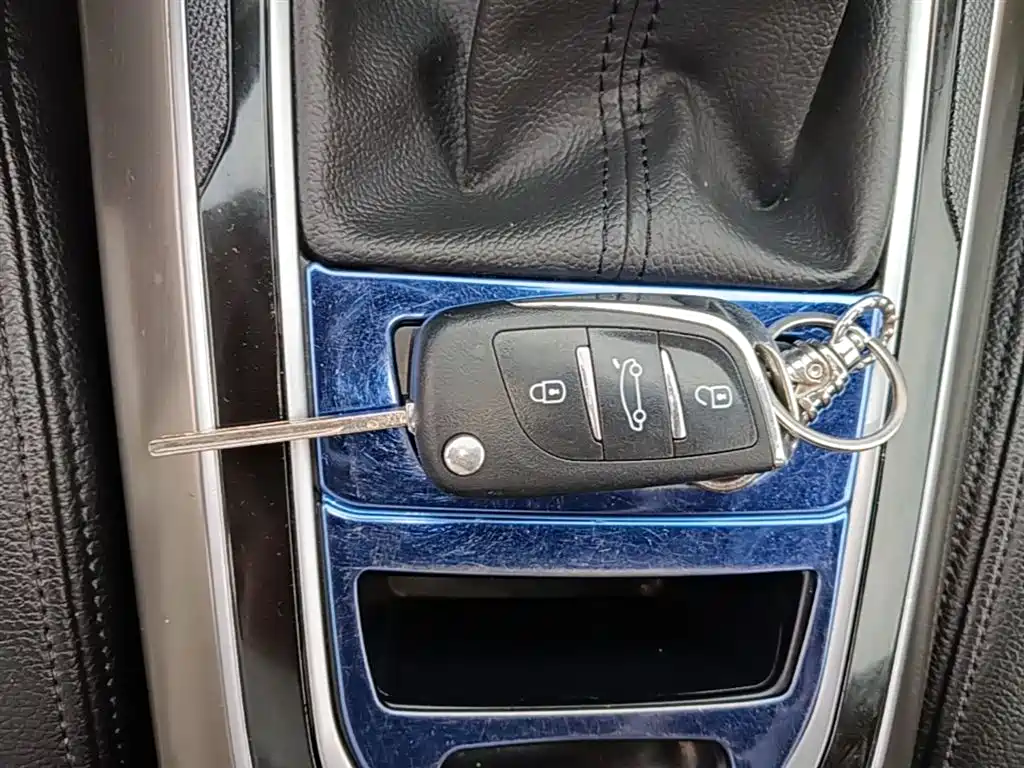 Peugeot 408 2014 1.8L Automatic Luxury Edition фото 9