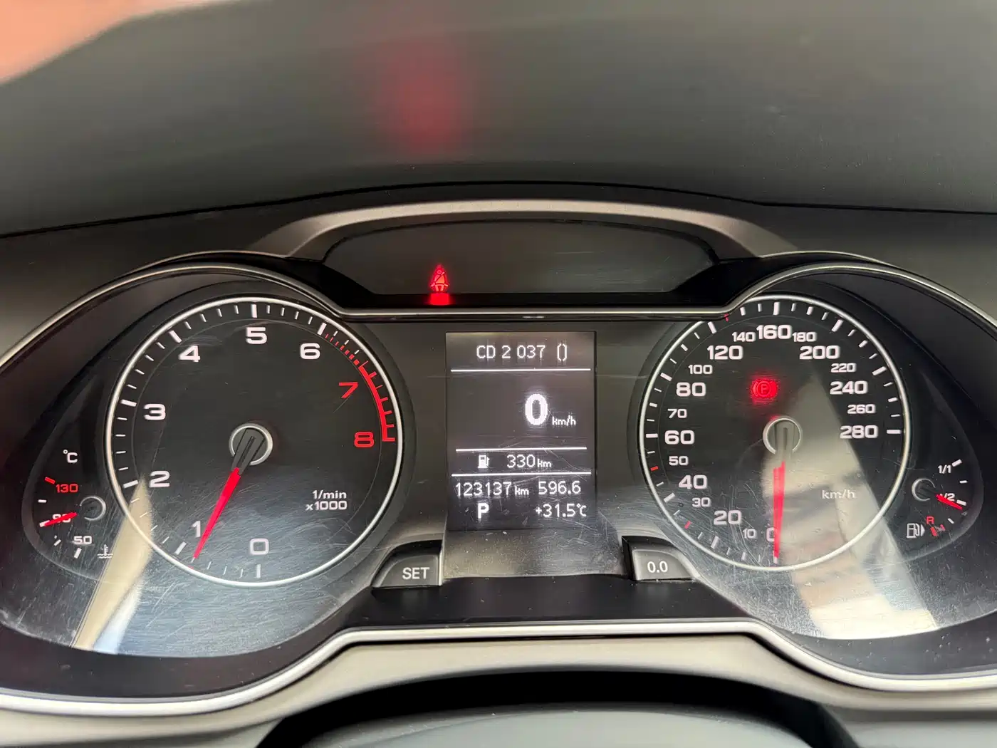 Audi A4L 2016 35 TFSI Automatic Standard фото 15