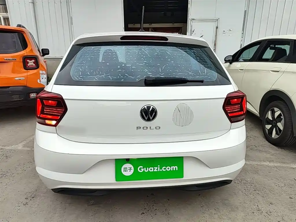 Volkswagen Polo 2023 Facelift Plus 1.5L Auto Joyful Living Edition фото 6