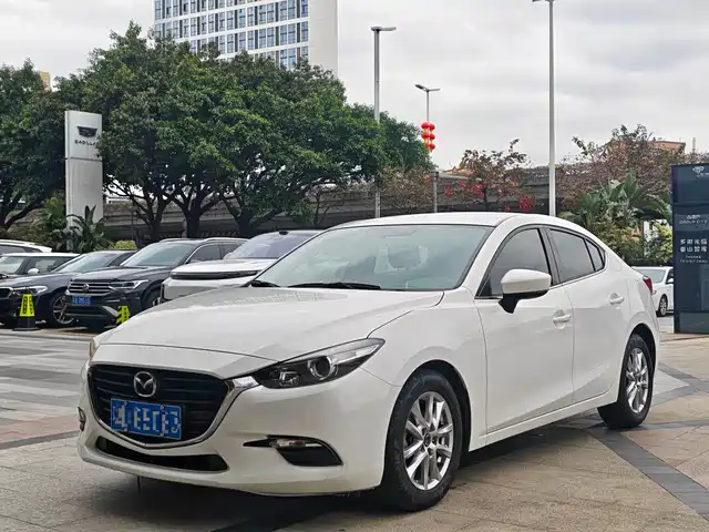 MAZDA 3 ANGKESAILA