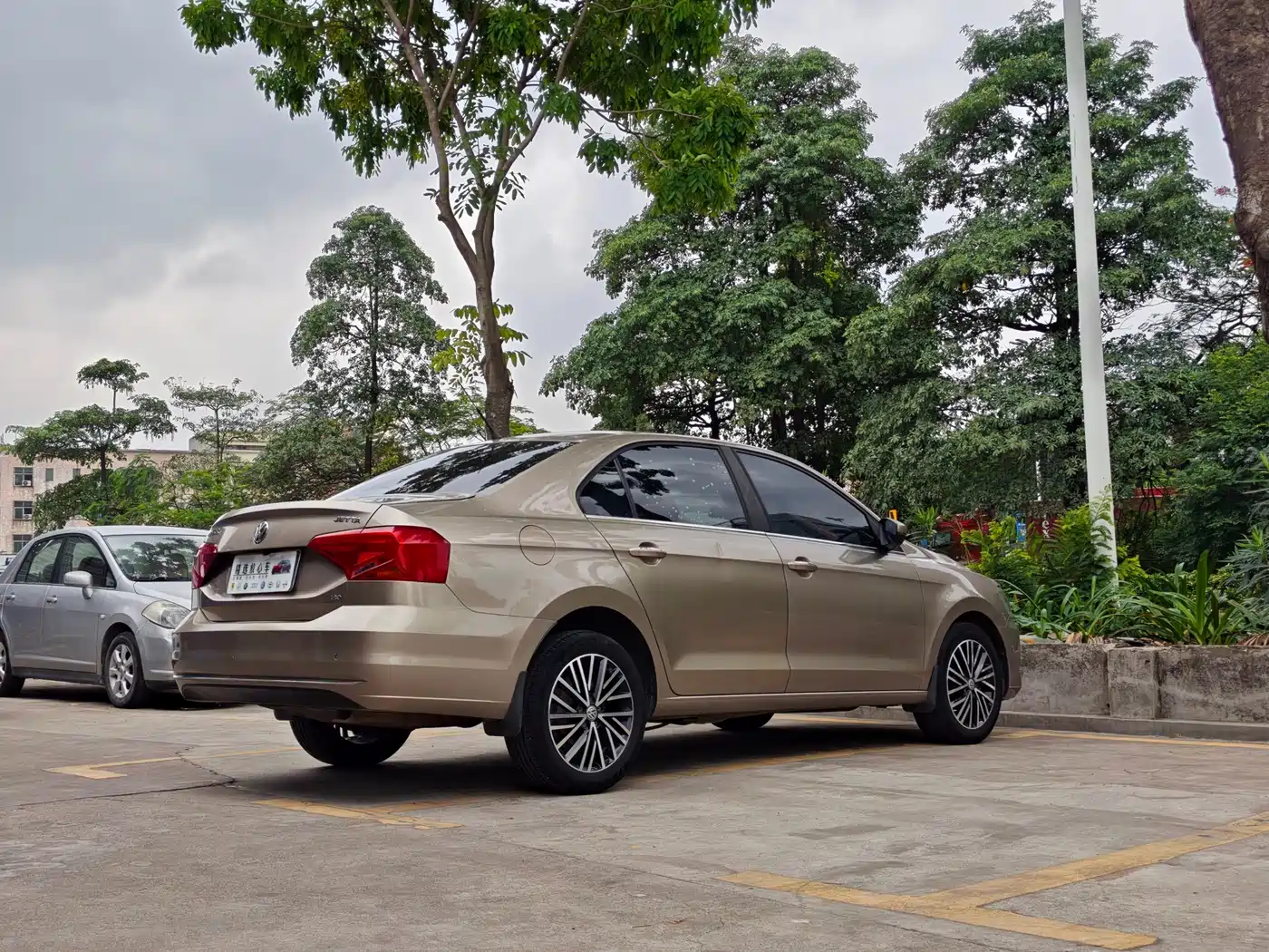 Volkswagen Jetta 2019 Dream Edition 1.5L Auto Comfort фото 16