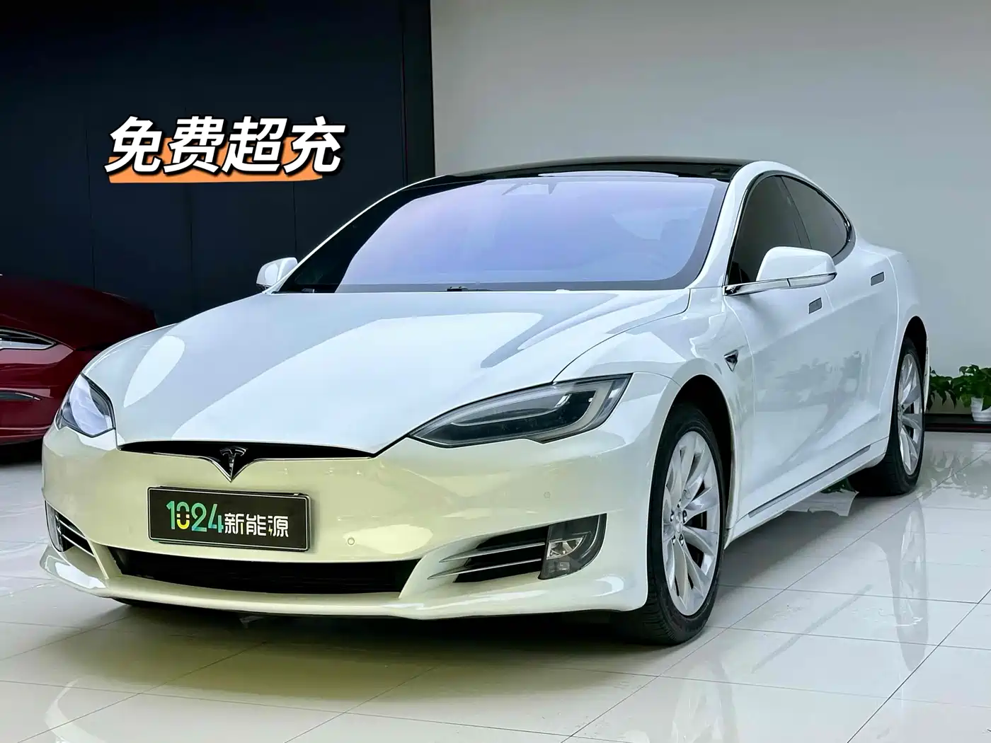 Tesla Model S, 2019 год