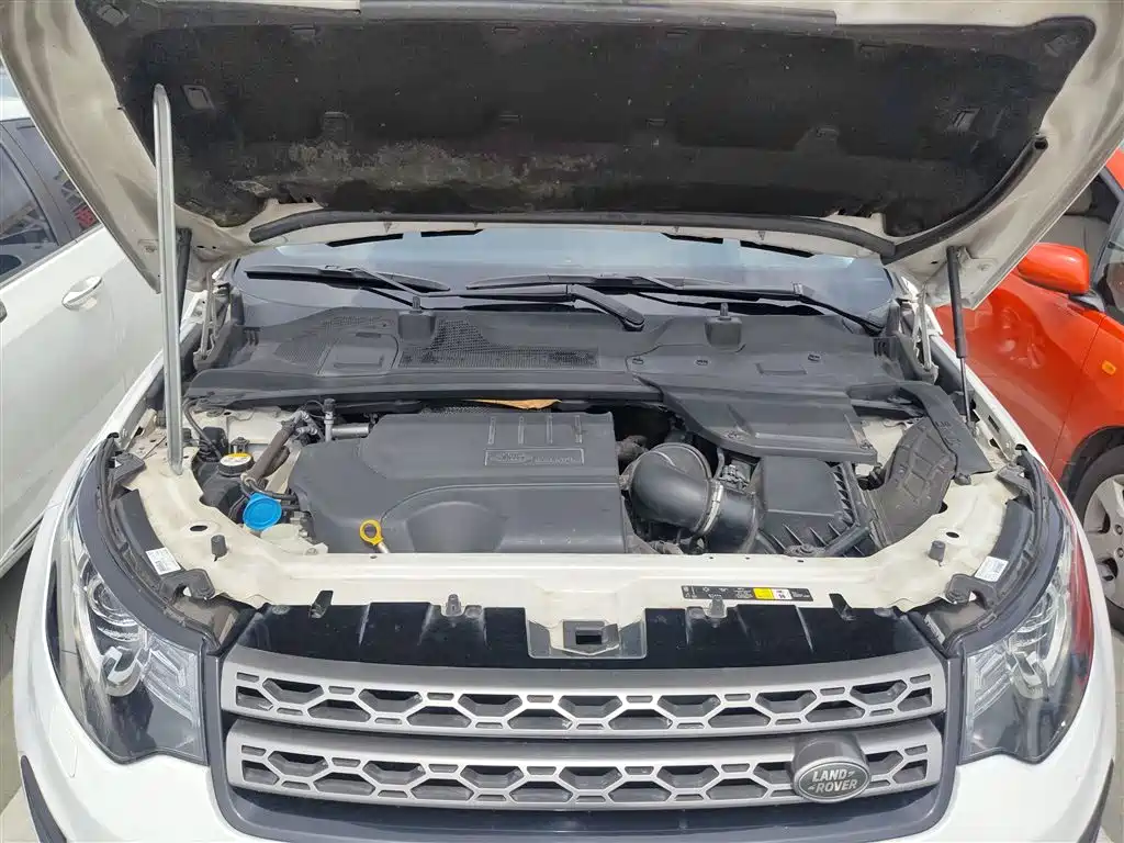 Land Rover Discovery Sport 2018 240PS SE Edition фото 14