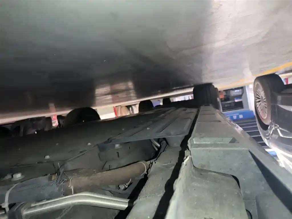 Geely Galaxy Galaxy A7 2025 EM-i 150km Explorer+ Edition фото 21
