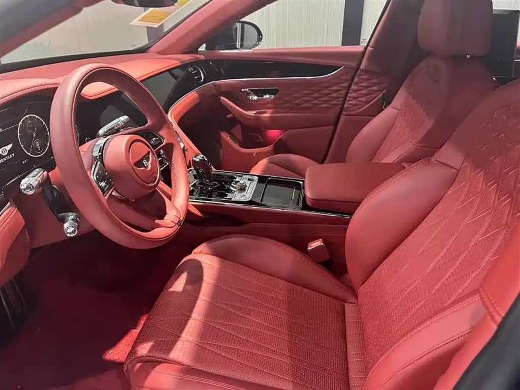 Bentley Flying Spur 2024 2024 4.0T V8 Elegance Edition