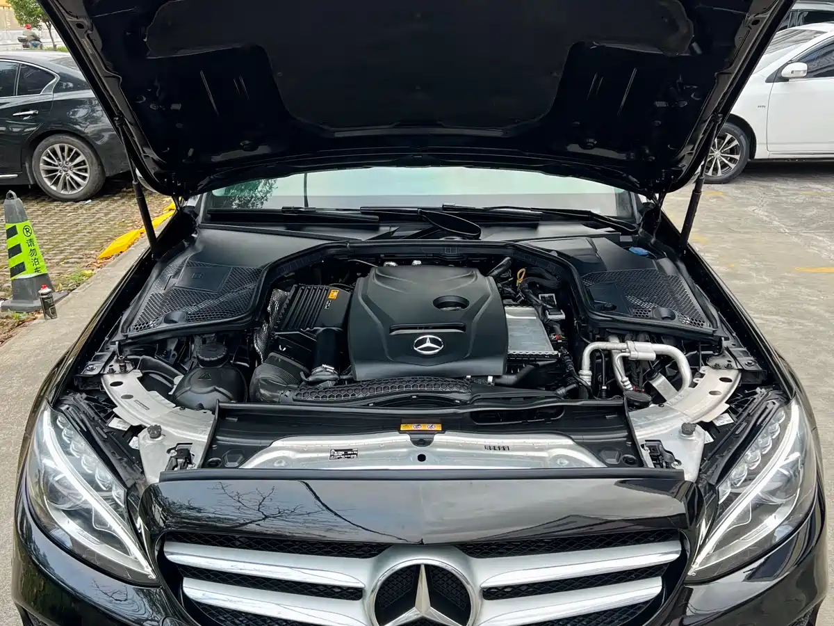 Mercedes-Benz C-Class 2018 C 200 L Sport Edition фото 13
