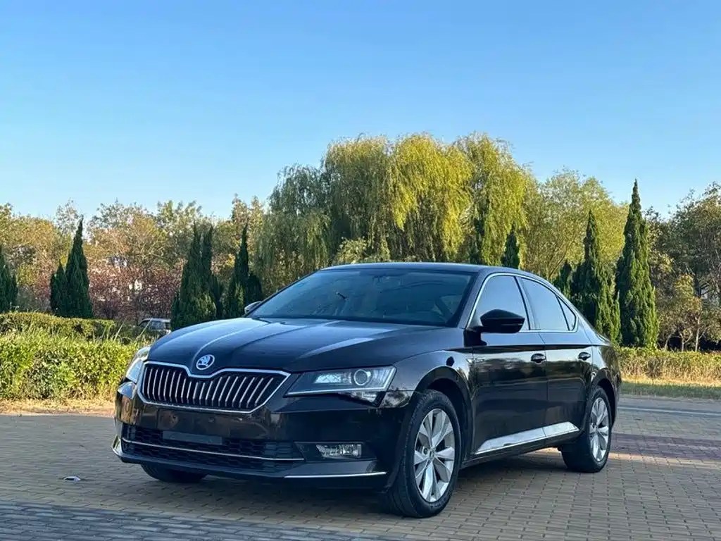 Škoda Superb 2016 — пригон из Китая