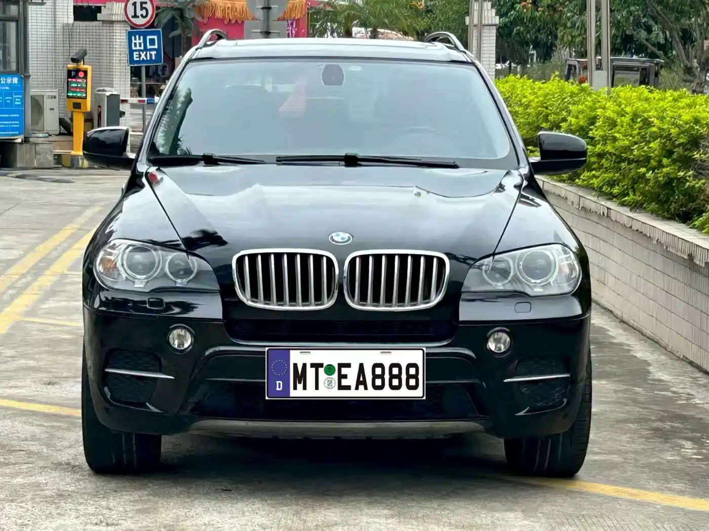 BMW X5 (Import) 2011 xDrive35i Leading Edition фото 2