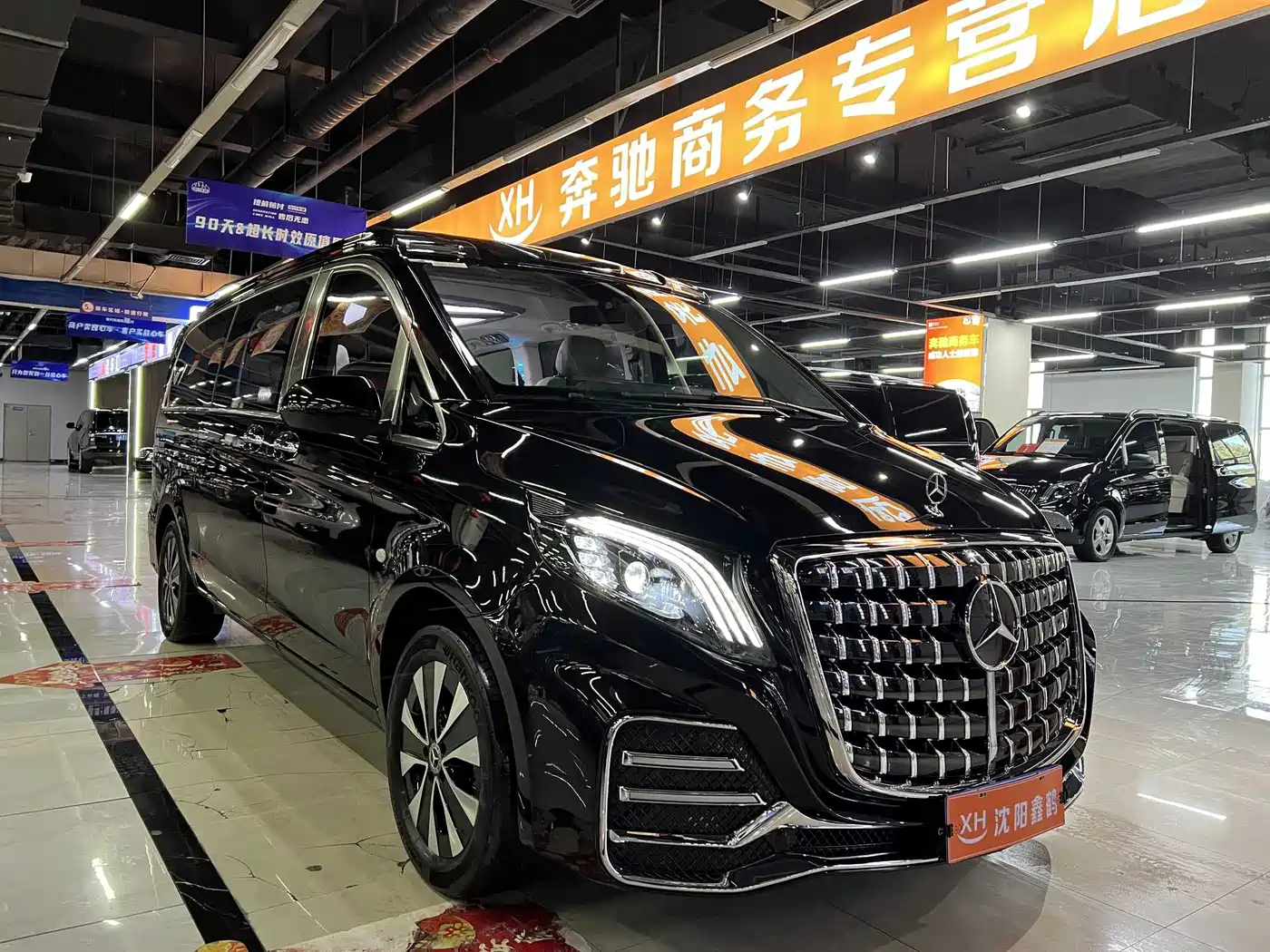 Mercedes-Benz Vito 2023 2.0T Elite 7-Seater