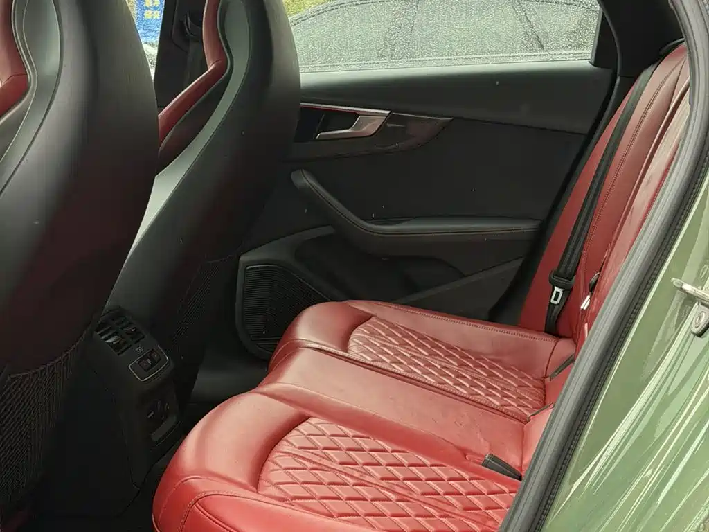 Audi S4 2023 S4 Avant 3.0TFSI фото 8