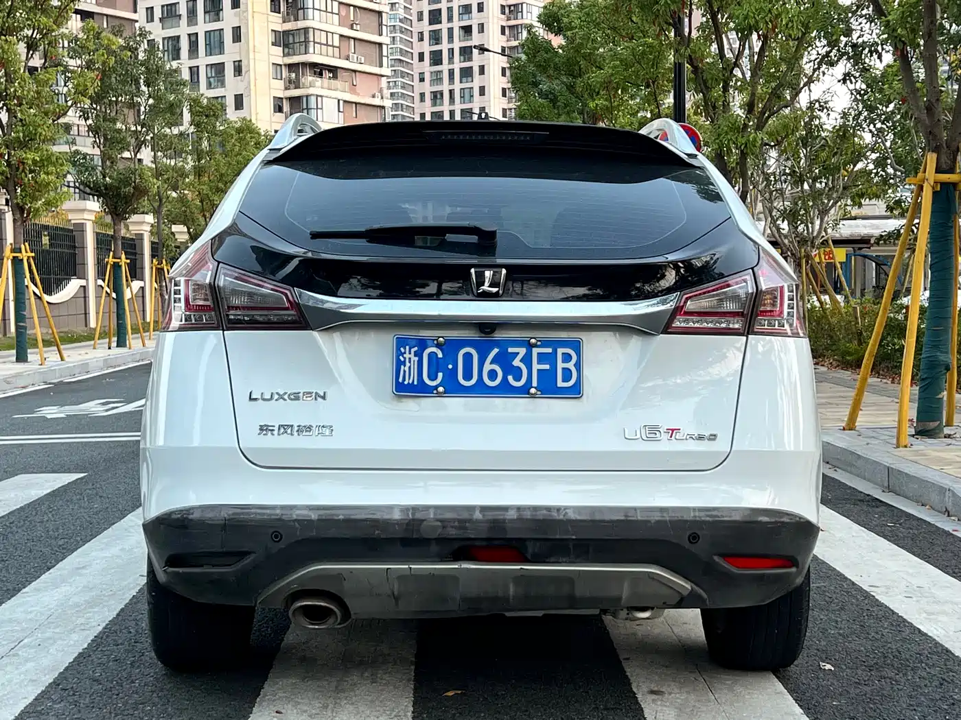 Luxgen U6 SUV 2015 2015 1.8T Fashion Edition