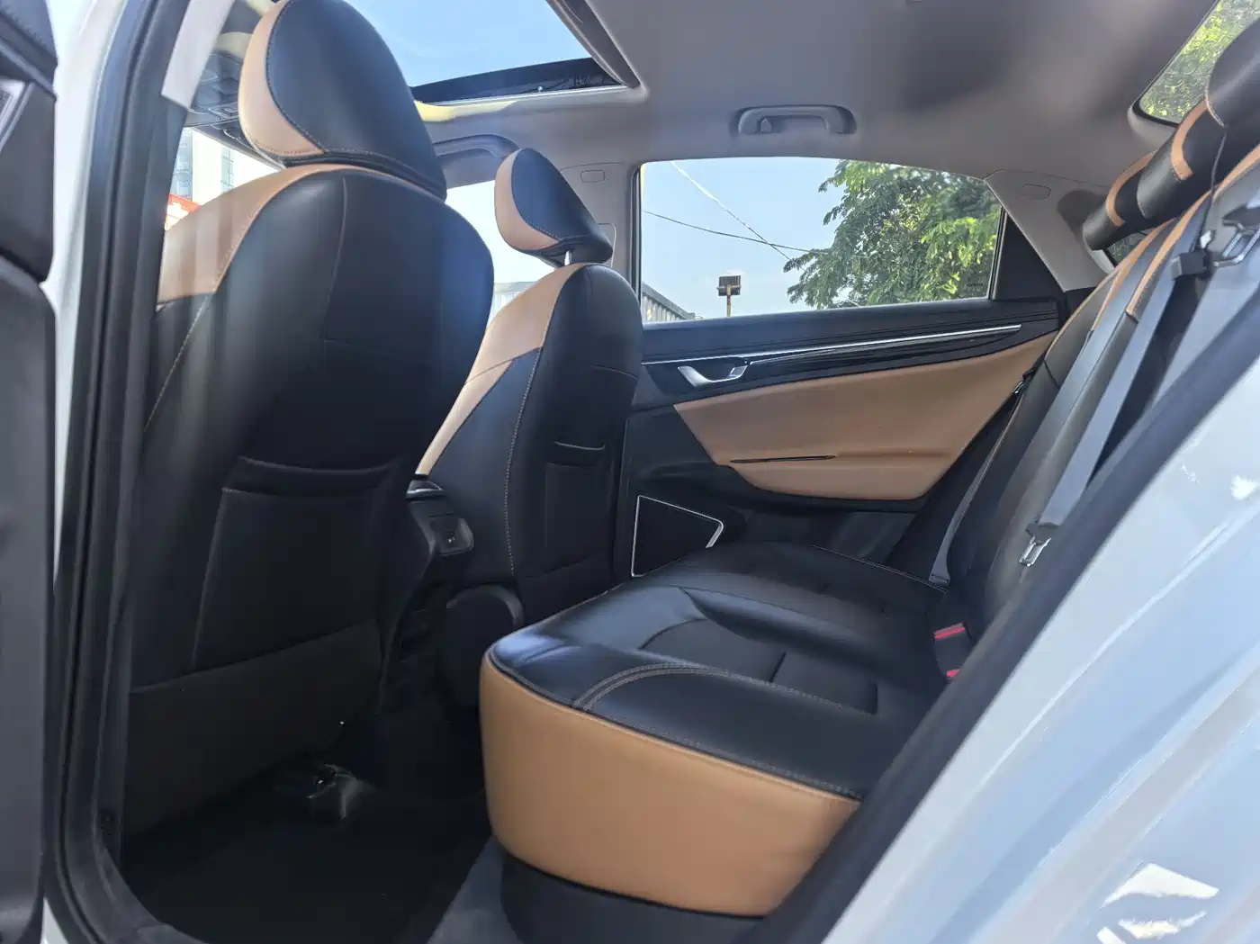 Geely Emgrand GL 2020 2020 1.4T CVT Luxury