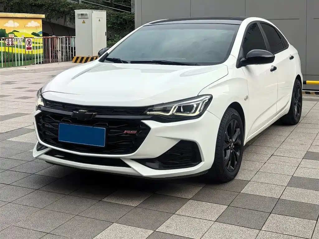 Chevrolet Monza 2019 RS 330T Auto Smooth Edition China VI