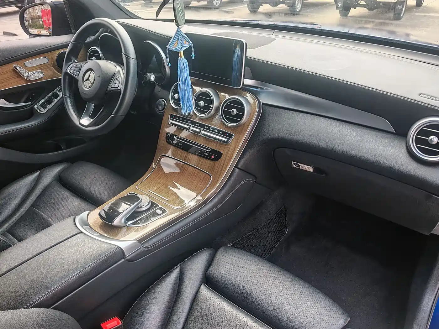 Mercedes-Benz GLC Coupe 2019 GLC 260 4MATIC Coupe SUV фото 12