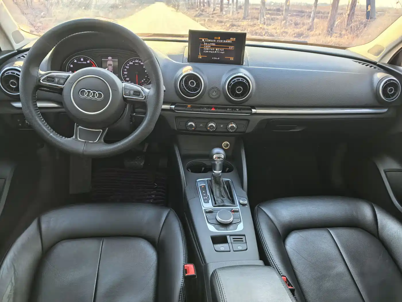 Audi A3 2016 Limousine 35 TFSI Leadership фото 8