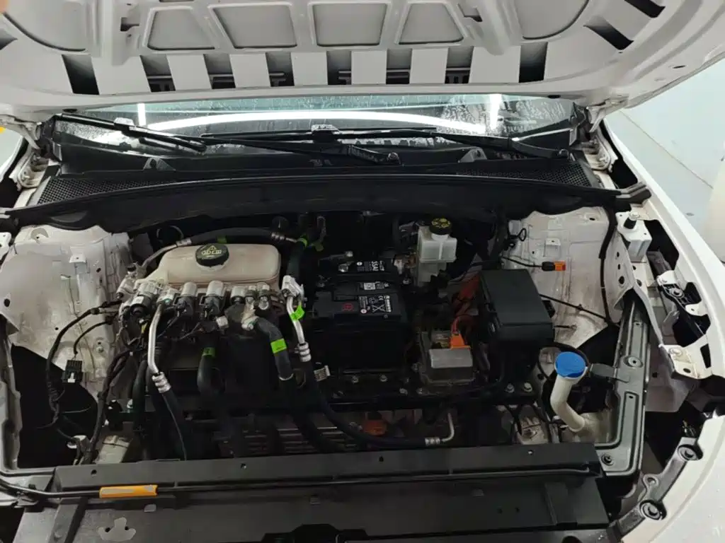 Roewe D6 2025 2025 Model 450km Premium Edition