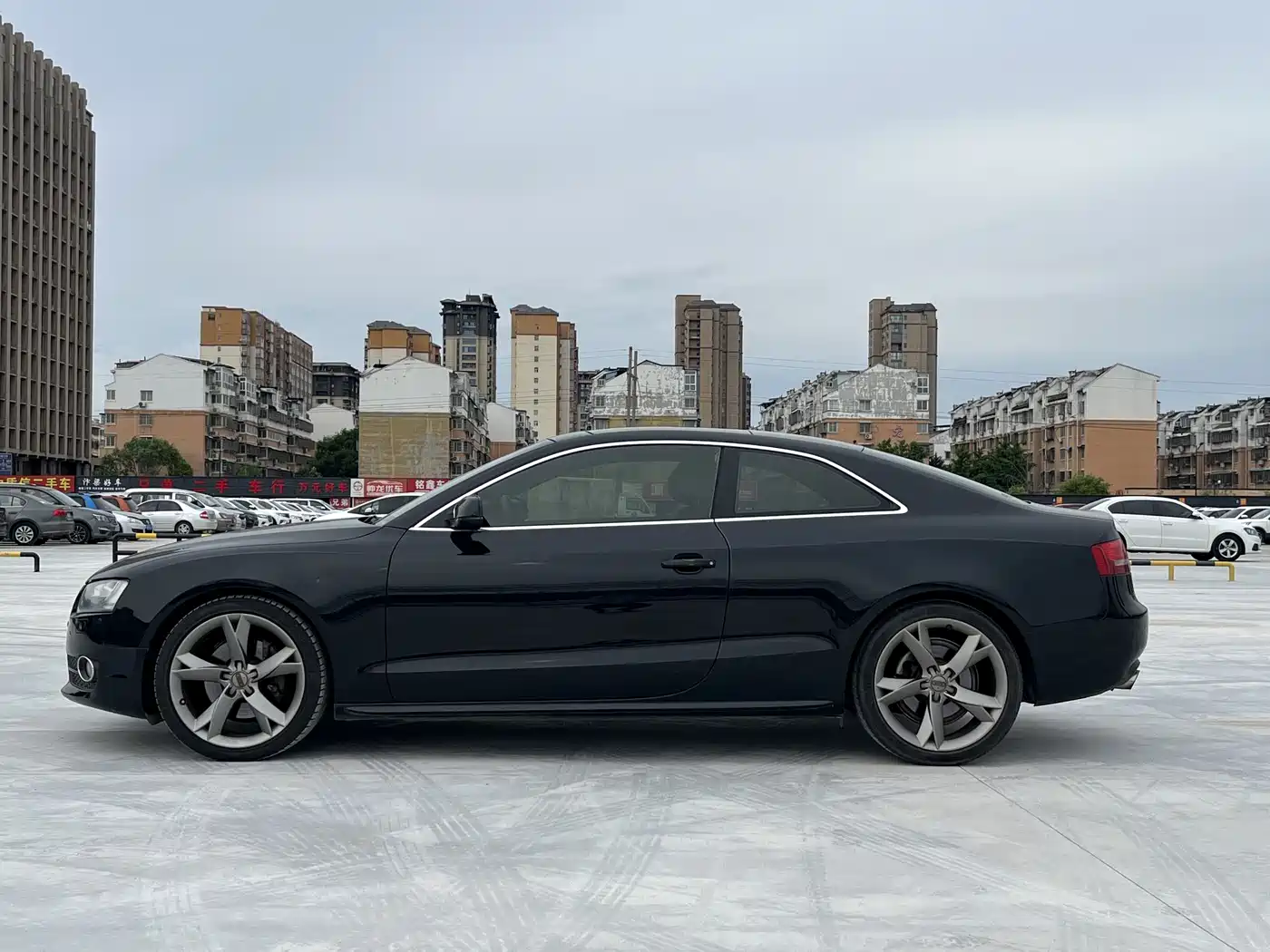 Audi A5 (Import) 2010 2.0TFSI Coupe фото 9