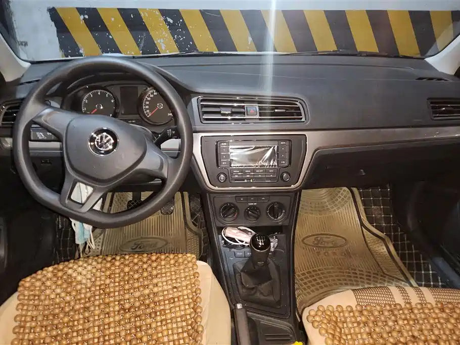 Volkswagen Lavida 2019 Lavida Start 1.5L Manual Trend (China VI) фото 11