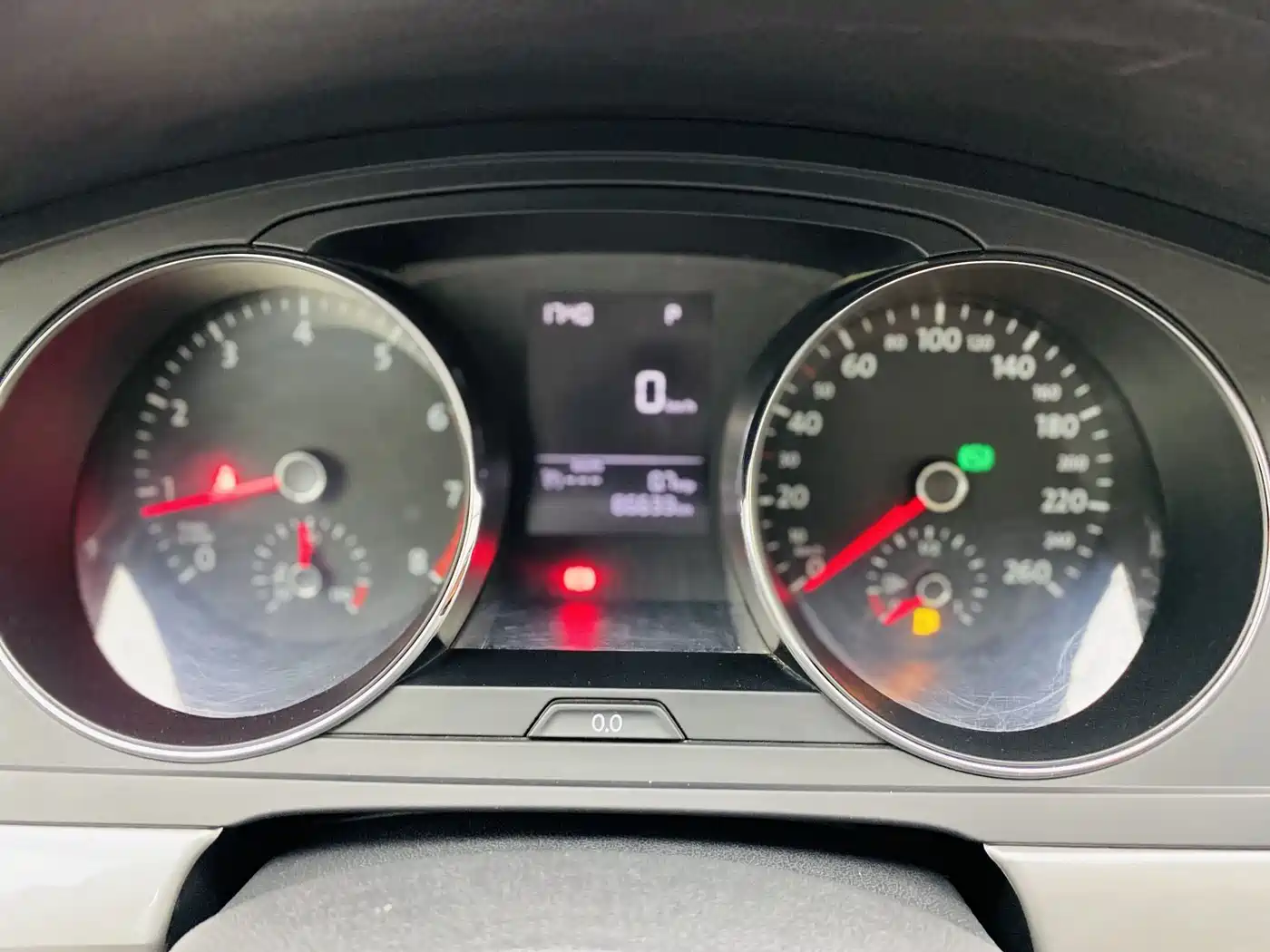 Volkswagen Lamando 2015 230TSI DSG Style фото 9