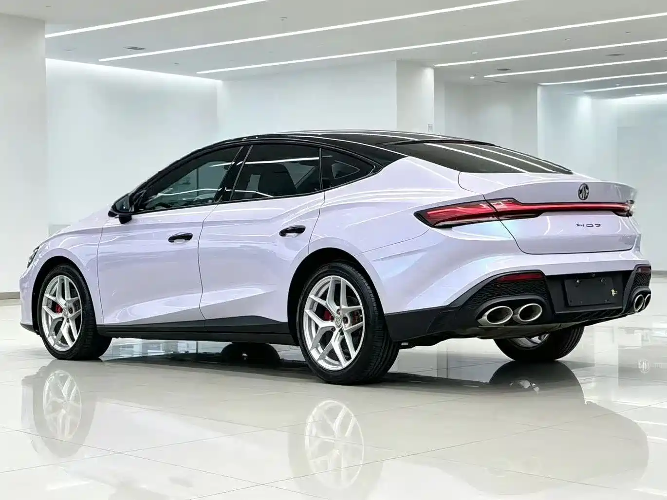 Фото 7 - MG MG7