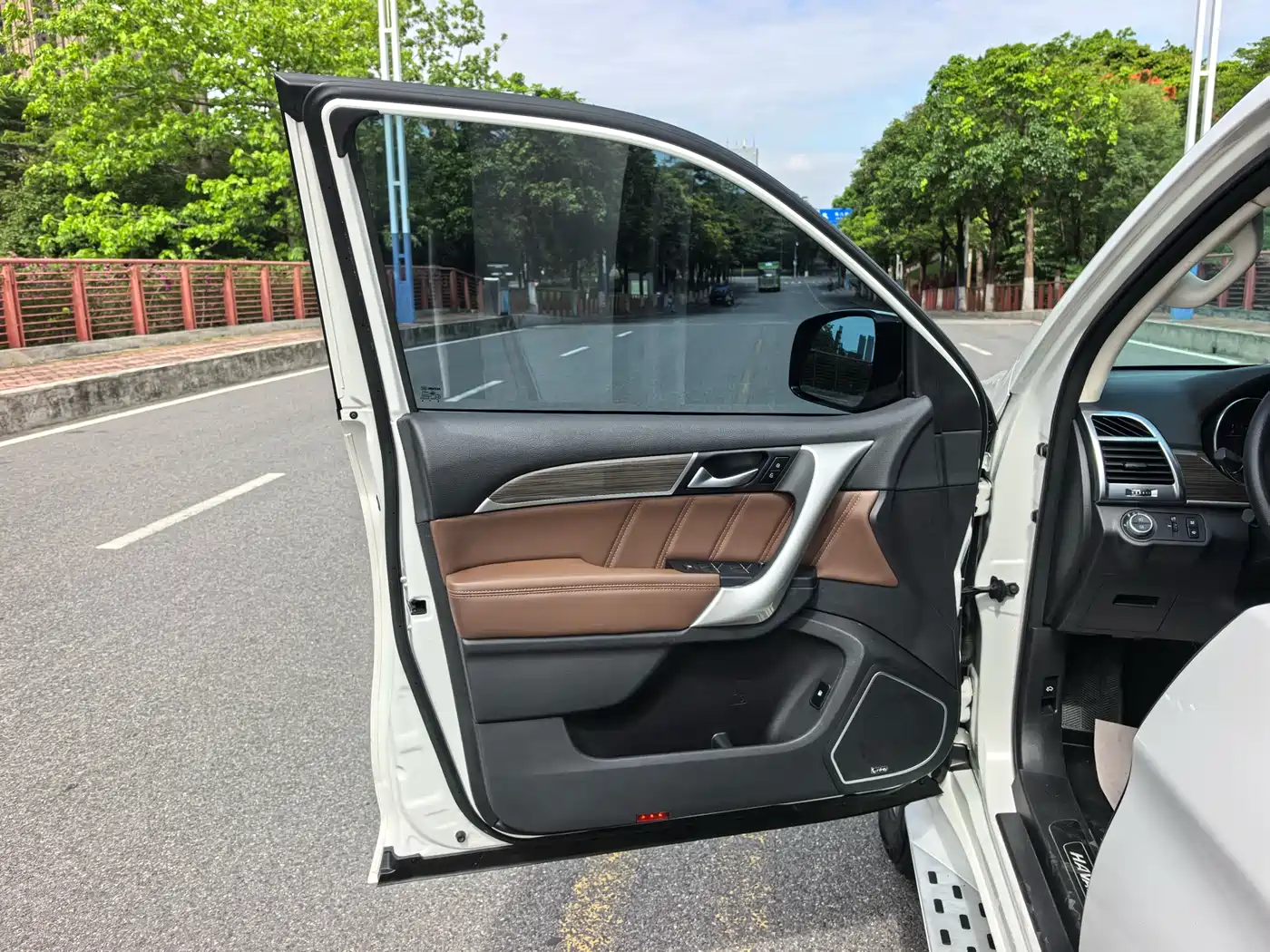 Haval H9 2016 2.0T 4WD Luxury 7-seater фото 13