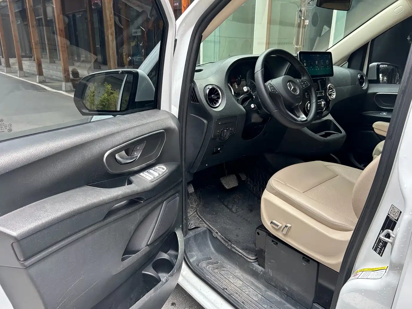 Mercedes-Benz Vito 2021 2.0T Business Edition 7-seater фото 4