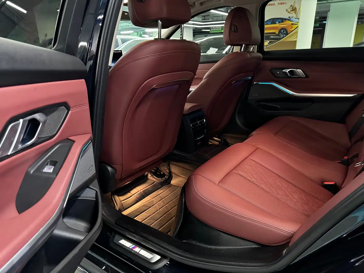 BMW 3 Series 2024 325Li M Sport Package фото 11