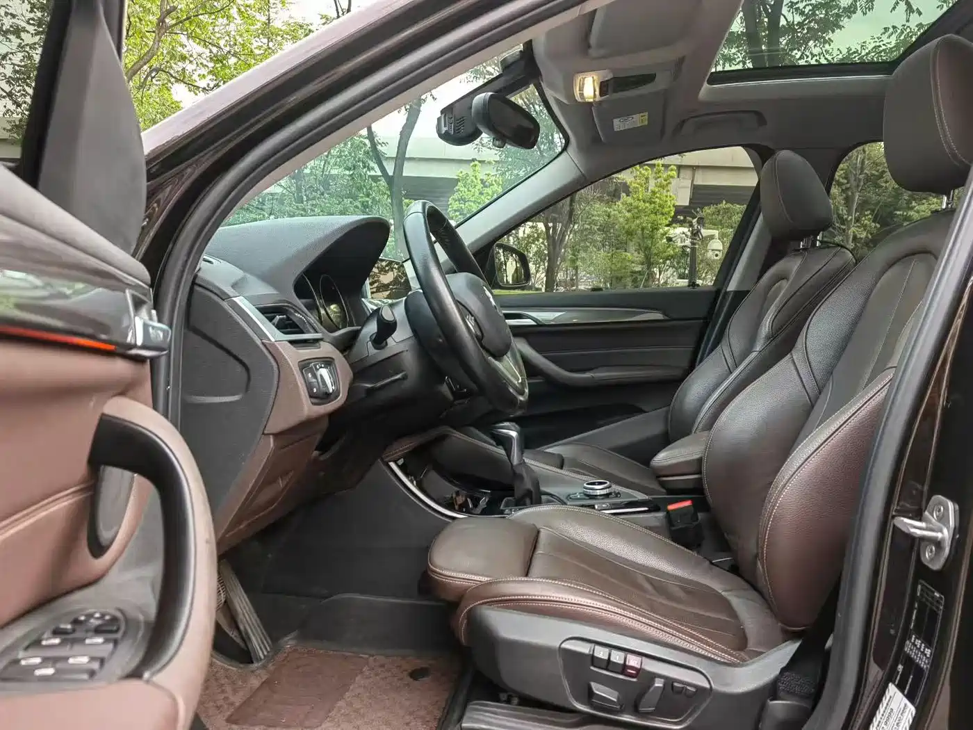 BMW X1 2019 sDrive18Li Premium Model фото 5