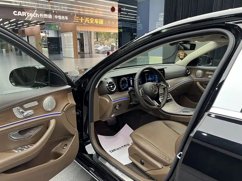 Mercedes-Benz E-Class 2022 Second Facelift E 300 L Luxury фото 24